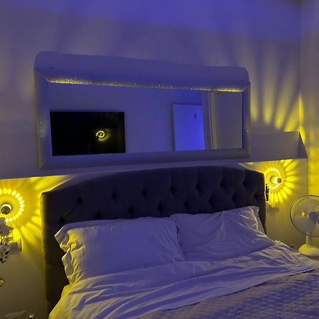 Confortable Room - 5 Milan Extérieur photo